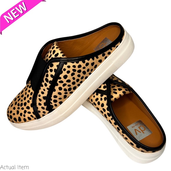 ๐ NEW Dolce Vita DV Russell Leopard Cheetah Slide Sneakers Size 9๐ - Picture 4 of 5